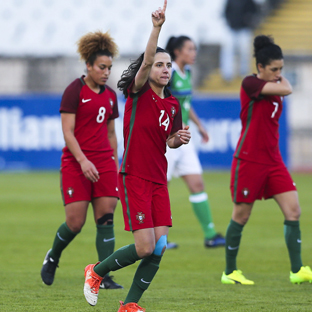 Portugal inicia preparao para o Europeu com vitria